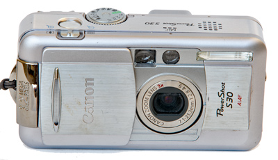 [Canon PowerShot S30]